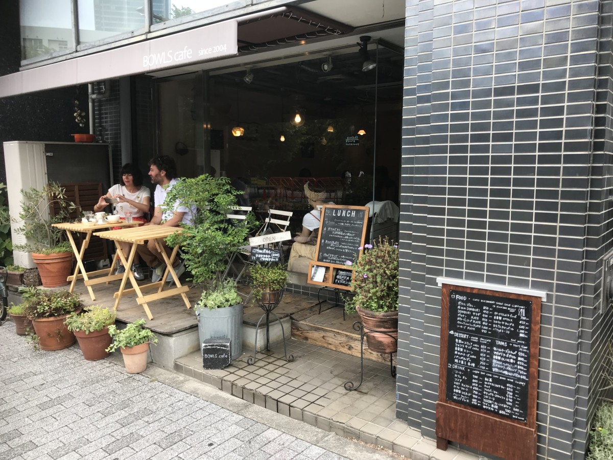新宿三丁目には隠れ家的なカフェがいっぱい 穴場カフェ10選をおすすめ Litora リトラ